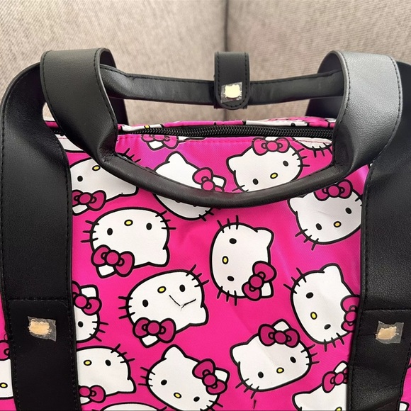 Hello Kitty Duffle Bag Travel Pink Suitcase Bag Handbag rolling NWT - Picture 4 of 6